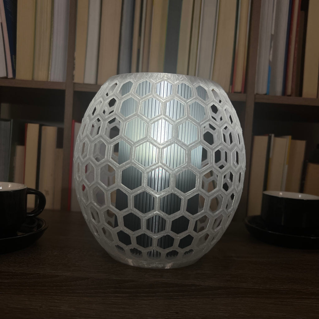 Lampara de mesa de panel de abeja y centro de tubo