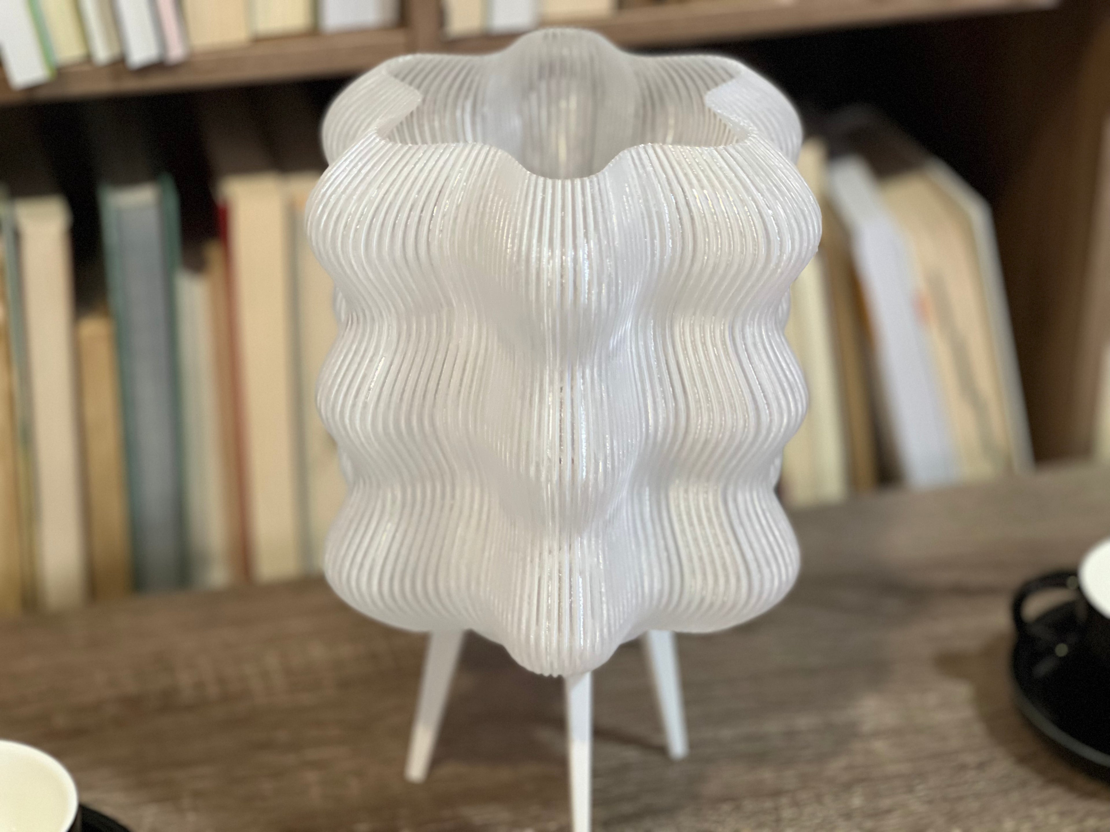 Lámpara de Ondas Traslúcida Art Deco
