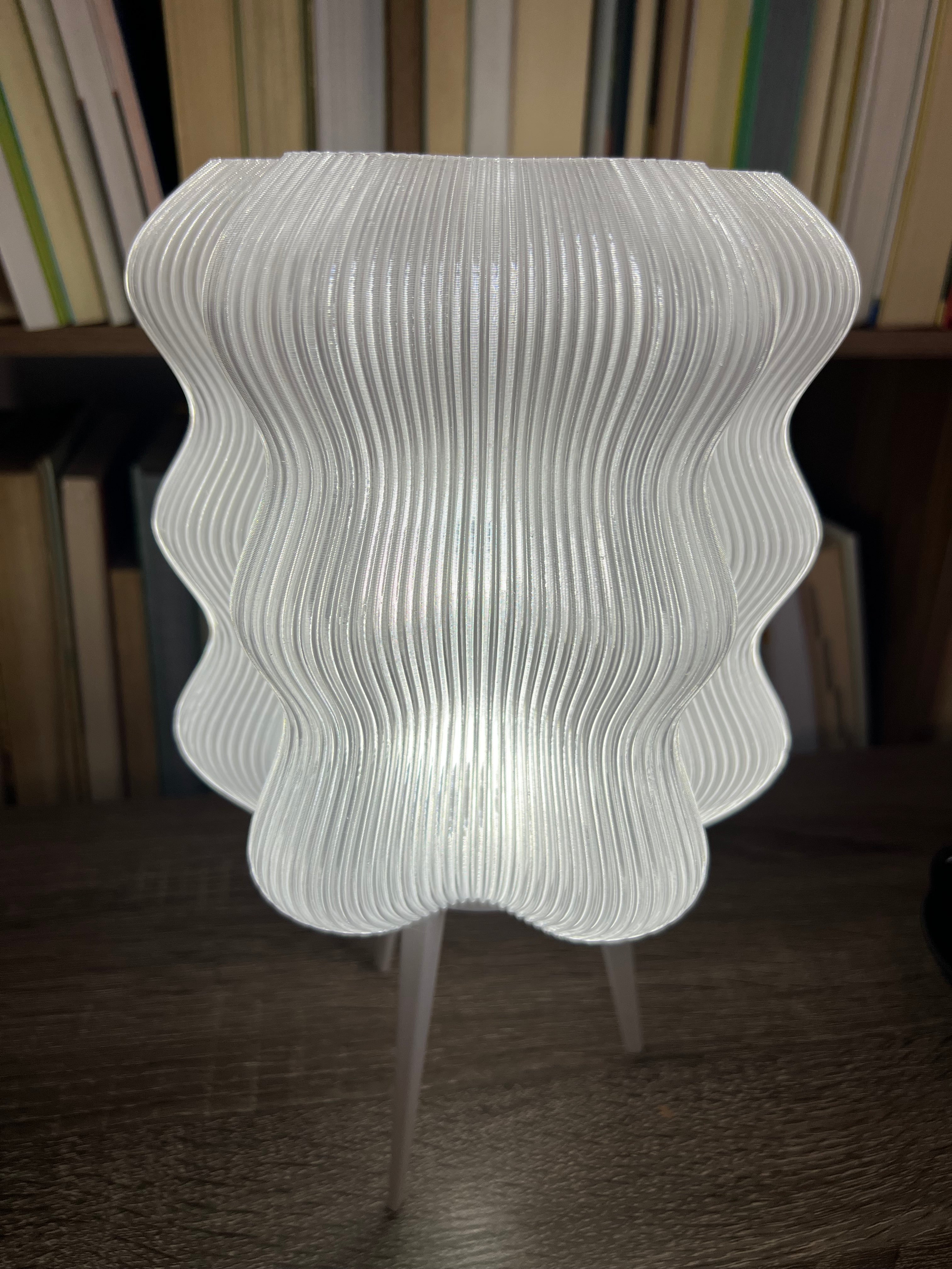 Lámpara de Ondas Traslúcida Art Deco