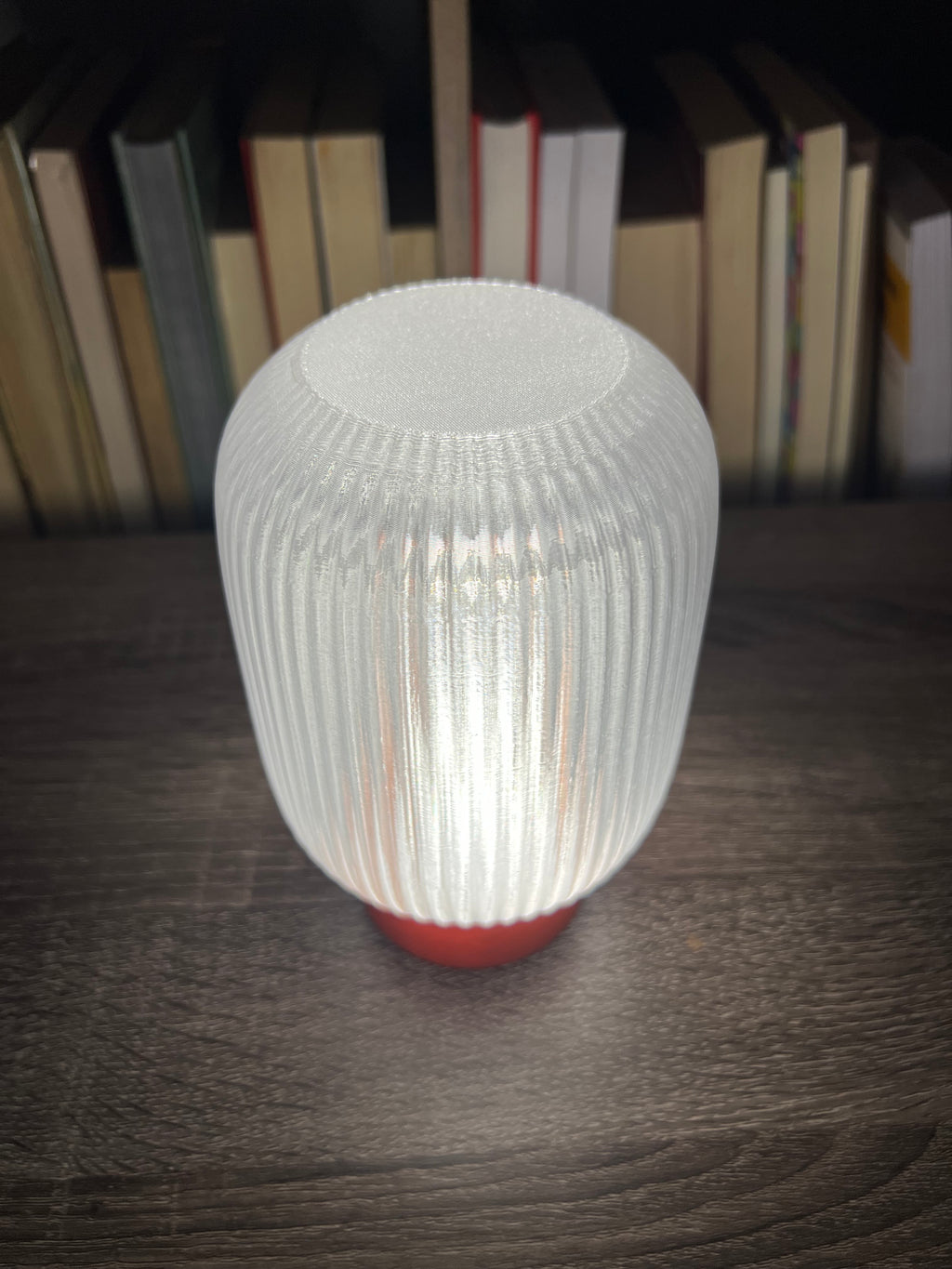 Lampara Art Deco de Capullo Traslucida