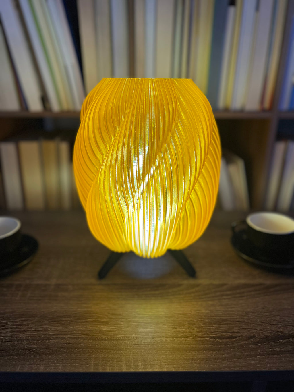 Lampara en Espiral Inflado Naranja Traslucido